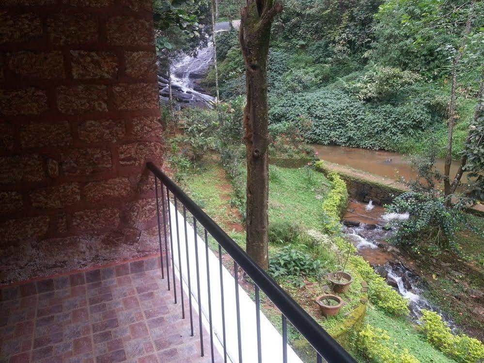 Falling Waters Munnar Buitenkant foto